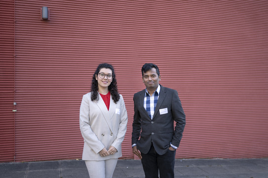 Two participants of the International Career Fair in front of the IBZ