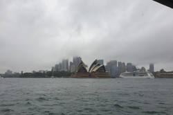 Opernhaus Sydney vom Wasser aus gesehen