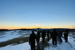 Der erste Hike war zum Fire Tower auf dem Flat Mountain. Wir mussten teilweise durch kniehohen Schnee stapfen. Oben angekommen hatte man eine tolle Sicht auf den Sonnenuntergang hinter den Bergen.