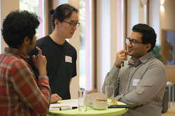 Mentees im Gespräch beim Tandem2Job 2024 Midterm Meeting