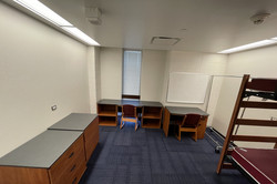 Zimmer 1 Kleines Zimmer mit Etagenbett
