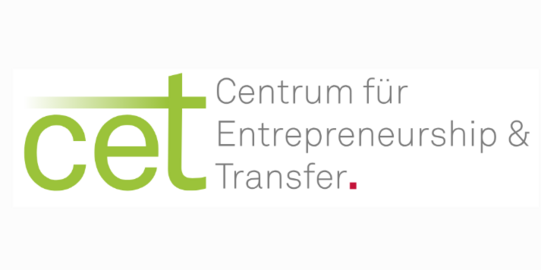 Das Logo des „Centrum für Entrepreneurship & Transfer“ zeigt den Schriftzug „CET“ in grüner Farbe, gefolgt von „Centrum für Entrepreneurship & Transfer“ in grauen Buchstaben. Ein rotes Quadrat befindet sich am Ende des Logos.
