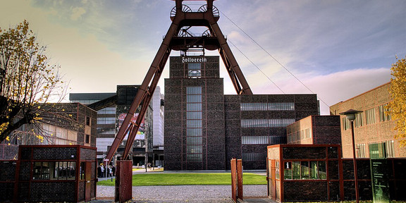 Mine winding tower of Zeche Zollverein in Essen