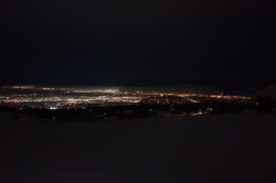 Auf dem South Hill hat man im Dunkeln einen wunderschönen Blick auf die ganze Stadt. Missoula sieht von oben größer aus, als die Stadt einem von unten erscheint. 