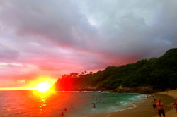 Sonnenuntergang Zusehen ist ein Sonnenuntergang am Meer