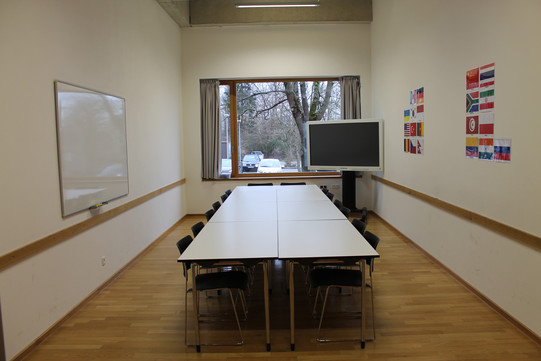 view into seminar room 1